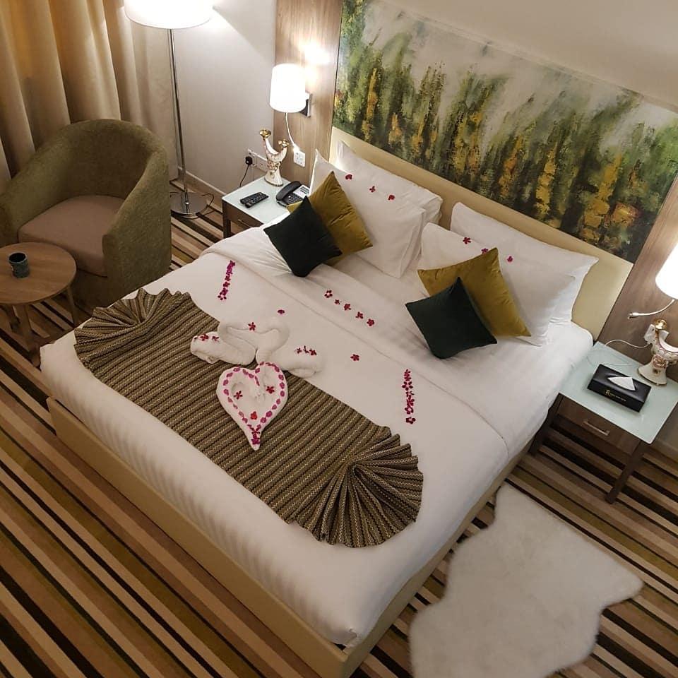 รอยัล วิว โฮเต็ล Hotel ราสอัลไคมาห์ ภายนอก รูปภาพ